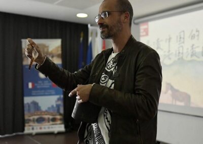 Rencontre – Le voyage oriental d’un laqueur français